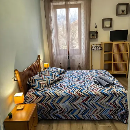 Castagno 1 Sentiero Del Viandante