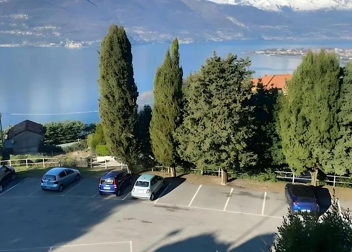 Castagno 1 Sentiero Del Viandante * 贝拉诺