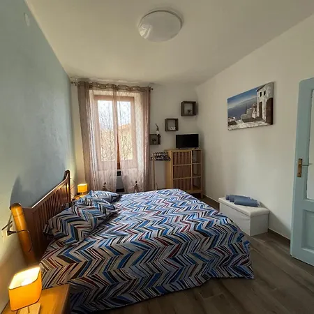 Castagno 1 Sentiero Del Viandante * Bellano