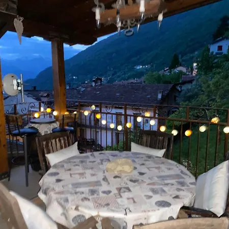 Castagno 1 Sentiero Del Viandante 벨라노